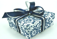 Gift Boxed Sweet Cinnamon Thick Quills Bundle 600g & Refresher Oil 30ml (unusually large size, limited stock)