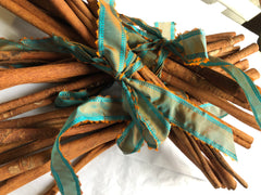 Odd lot - extra long 4 x Sweet Cinnamon bundles (1 lot available at this price)