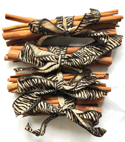 Odd lot -  4 x Sweet Cinnamon Bundles, zebra, various lengths