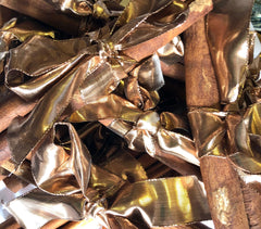 Gold Metallic Ribbon Cinnamon Single Quill for table setting, home decor
